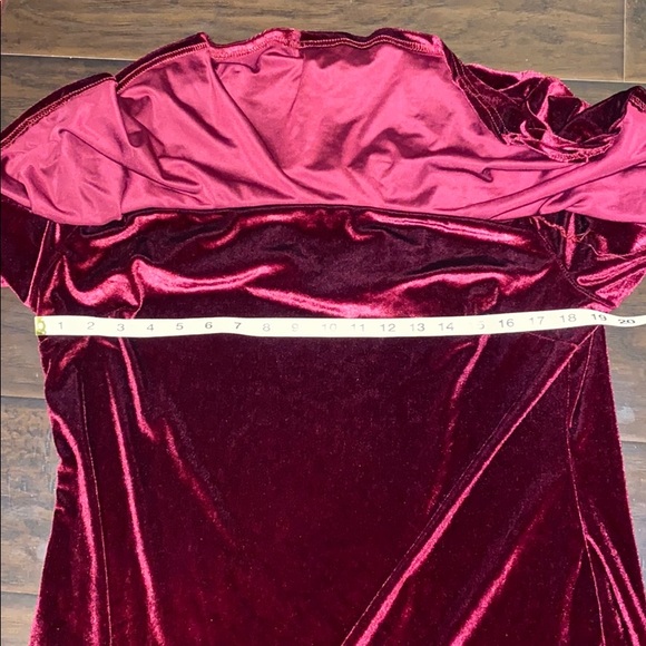 Cocoepps Velour Look Bugundy Tunic ruffle 5Xl - Picture 6 of 8